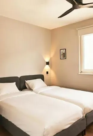 Familial 6 Pers Balneo Proche Pairi Daiza Vakantiehuis *