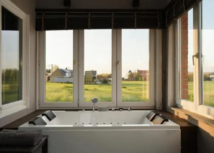 Familial 6 Pers Balneo Proche Pairi Daiza Brugelette