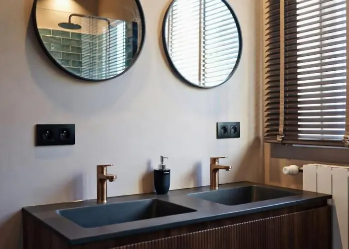 Familial 6 Pers Balneo Proche Pairi Daiza Ferienhaus